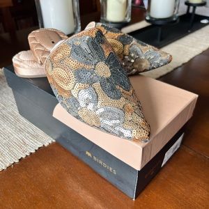 Birdies The Dove blue and gold petal sequin size 6.5